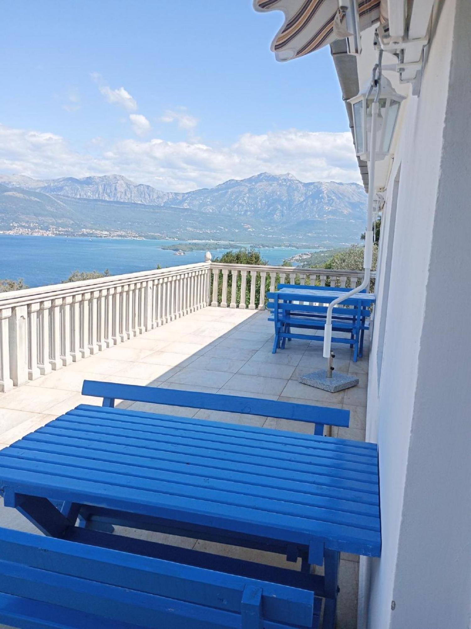 טיווט Apartments Vidikovac מראה חיצוני תמונה