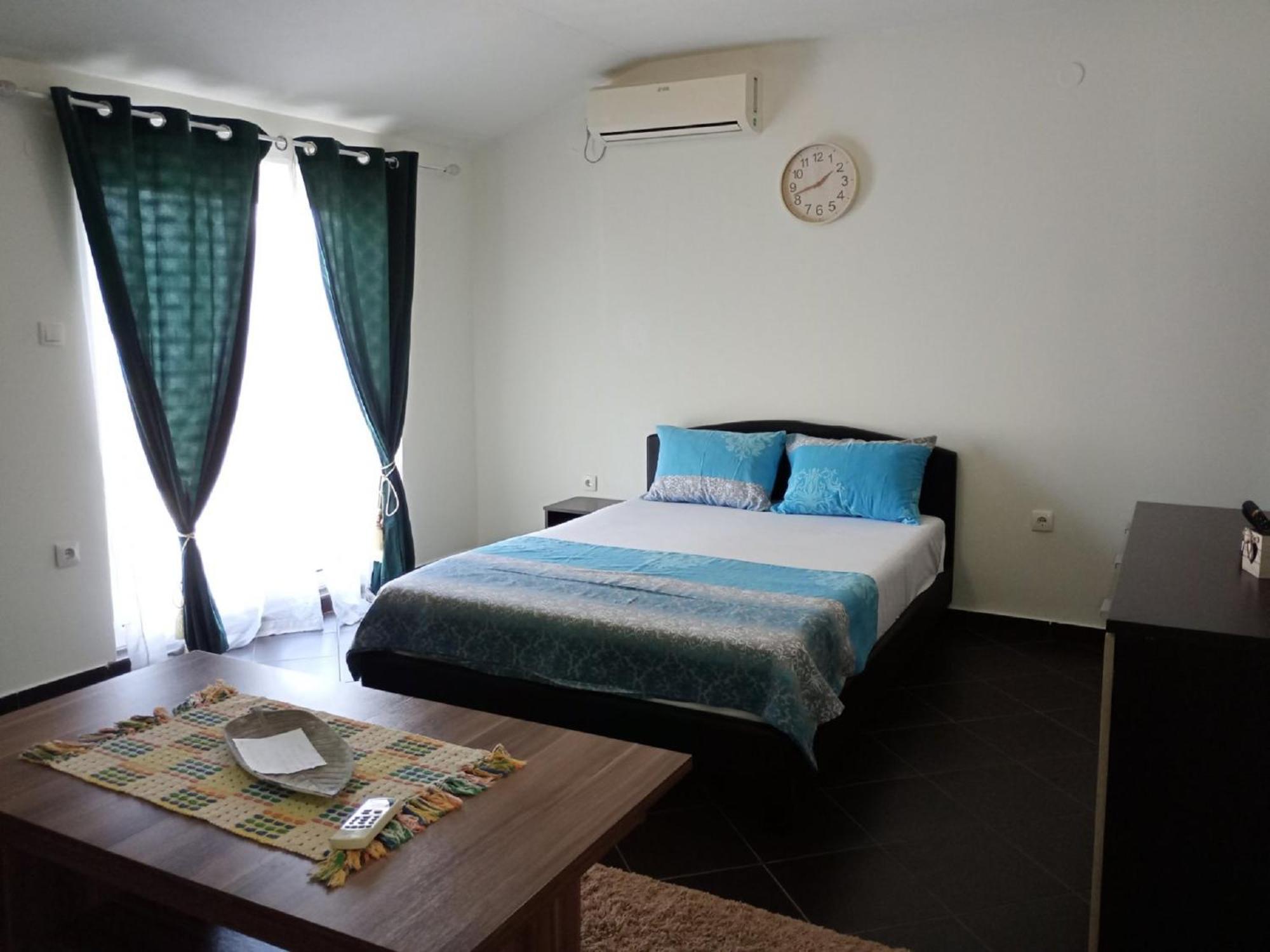 טיווט Apartments Vidikovac מראה חיצוני תמונה