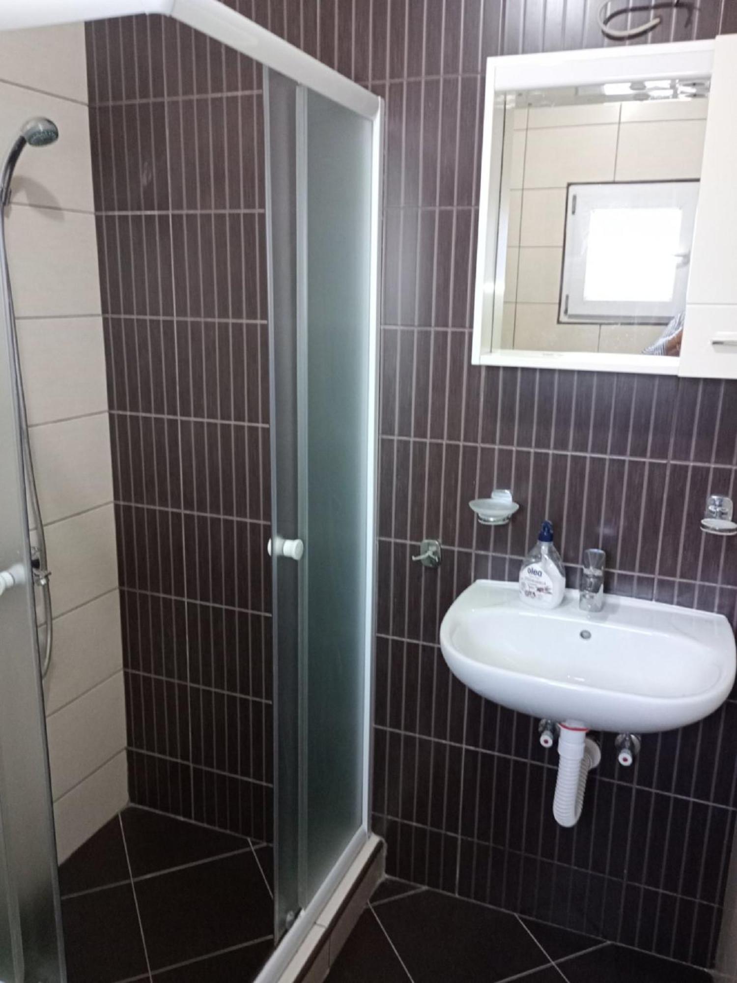 טיווט Apartments Vidikovac מראה חיצוני תמונה